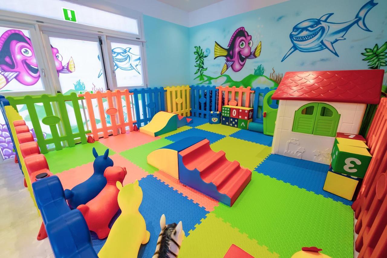 Color Perla Village Белариа-Игеа Марина Екстериор снимка